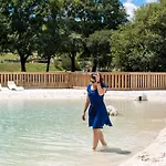 Domaine Melusine - A 2km Du Puy Dufou France ! Feriepark