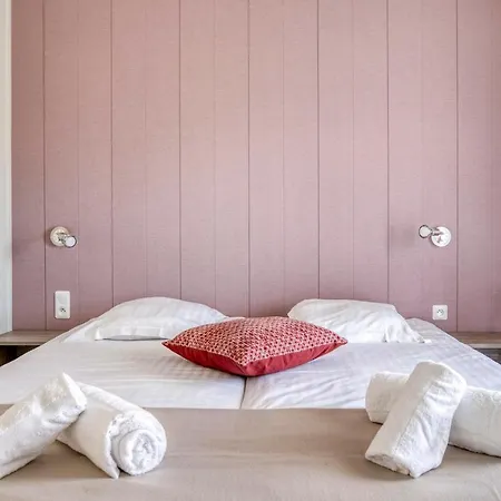 Domaine Melusine - A 2km Du Puy Dufou France ! 4* Лез-Эпес
