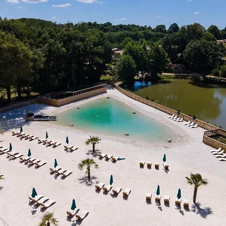 Domaine Melusine - A 2km Du Puy Dufou France ! Πάρκο διακοπών 4*