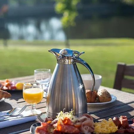 Parque de vacaciones Domaine Mélusine - à 2minutes Du Puydufou ! Les Épesses