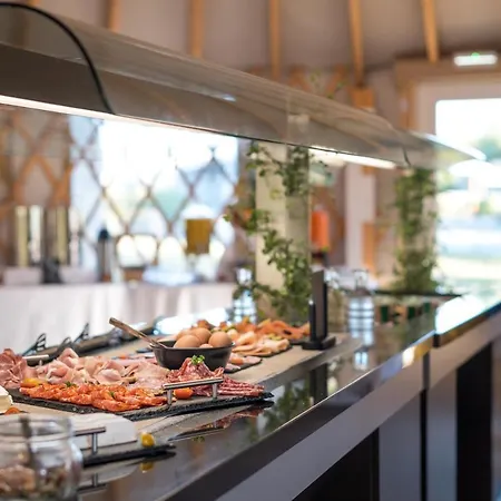 Domaine Mélusine - à 2minutes Du Puydufou ! Parque de vacaciones 4*