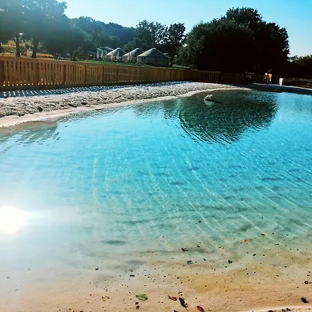 Domaine Melusine - A 2km Du Puy Dufou France ! ホリデーパーク Les Épesses