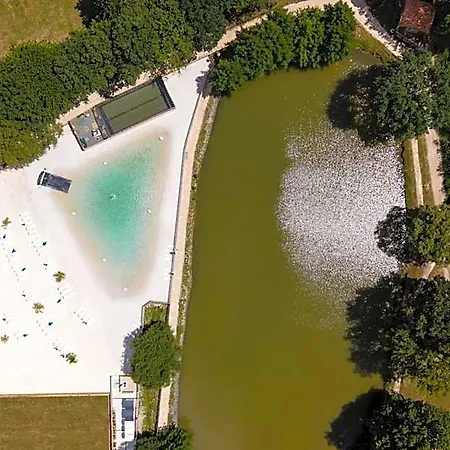 Domaine Melusine - A 2km Du Puy Dufou France ! Vakantiepark 4*