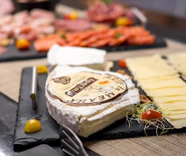 Domaine Melusine - A 2km Du Puy Dufou France ! Les Épesses