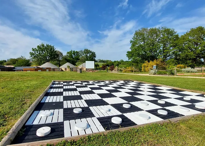 Domaine Melusine - A 2km Du Puy Dufou France ! ホリデーパーク Les Épesses