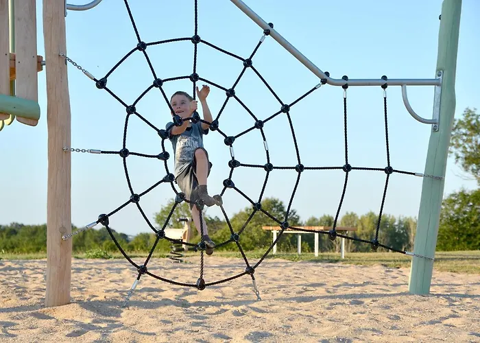 Domaine Melusine - A 2km Du Puy Dufou France ! 4*