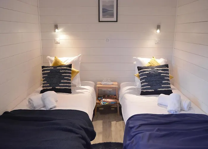 Domaine Melusine - A 2km Du Puy Dufou France !